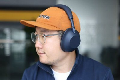 索尼WH-1000XM6体验：耳机焊在头上 全天舒适佩戴音质更强